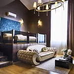 Penthouse - Private