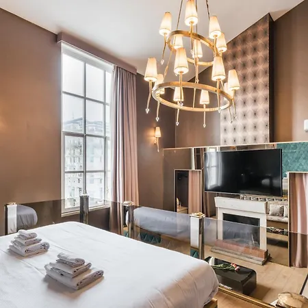 Penthouse - Private Πανσιόν 4*