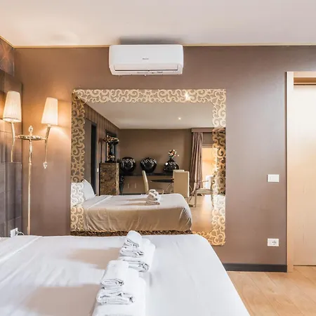 Penthouse - Private