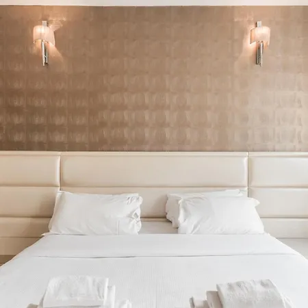 Penthouse - Private 4*