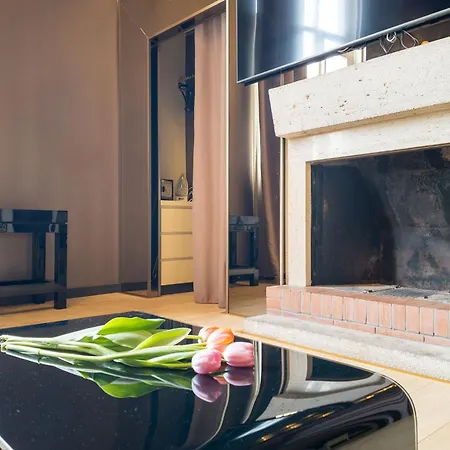 Penthouse - Private